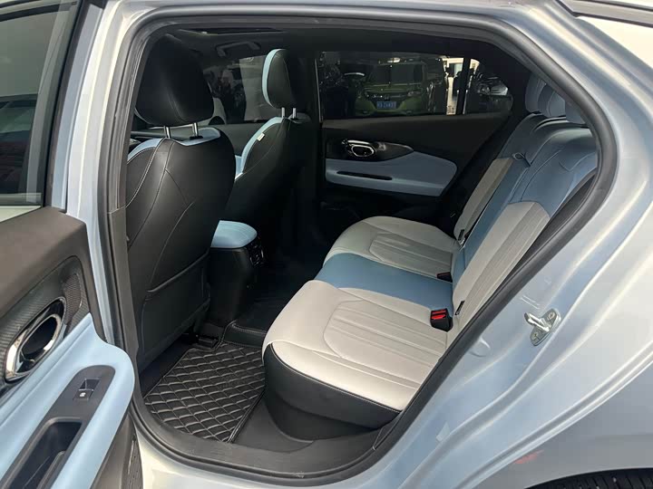 Фото 13 - GAC Trumpchi Empow R