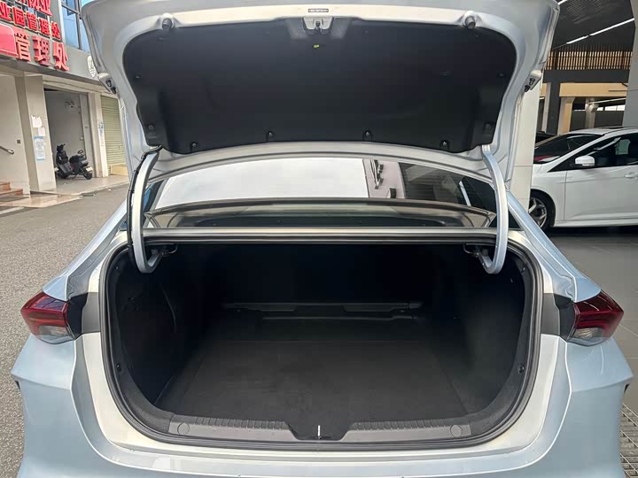 Фото 22 - GAC Trumpchi Empow R