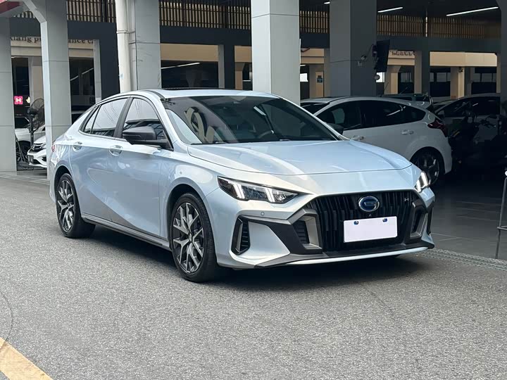 Фото 3 - GAC Trumpchi Empow R