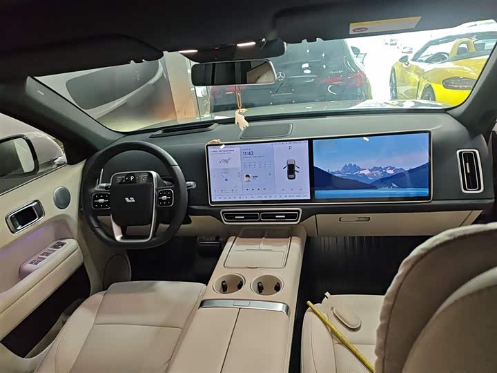 Фото 10 - LiXiang L6