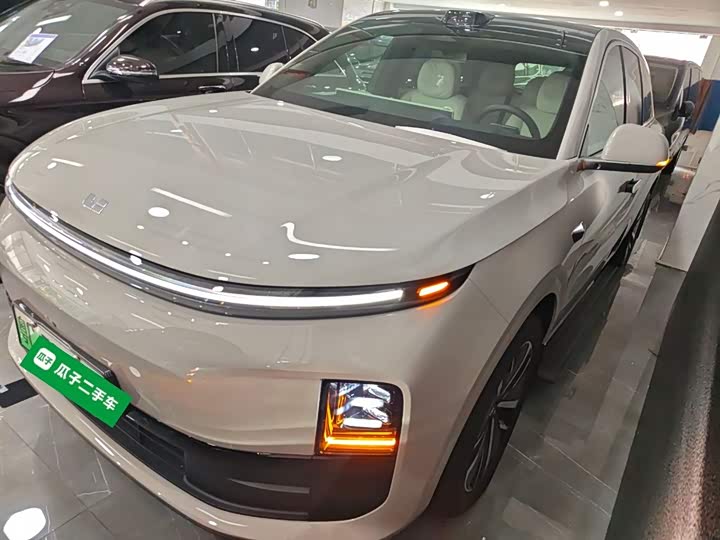 Фото 2 - LiXiang L6