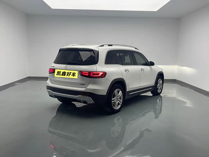 Фото 5 - Mercedes-Benz GLB-Class