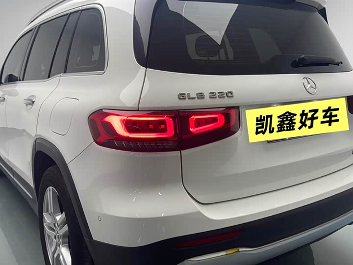 Фото 7 - Mercedes-Benz GLB-Class