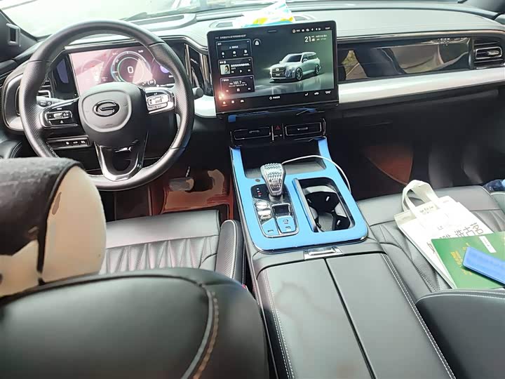 Фото 13 - GAC Trumpchi GS8