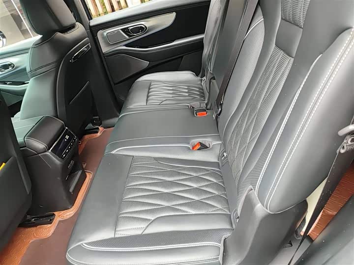 Фото 15 - GAC Trumpchi GS8