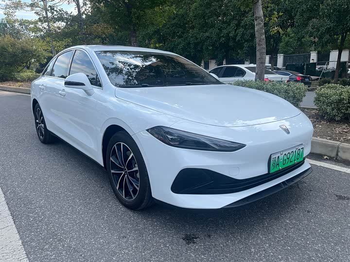 Фото 4 - Roewe D7