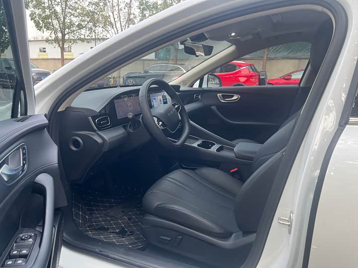 Фото 8 - Roewe D7