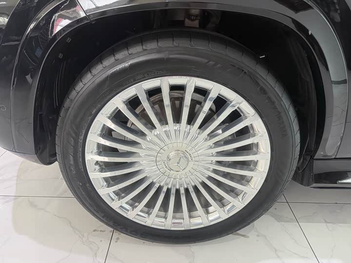 Фото 27 - Mercedes-Benz GLS-Class