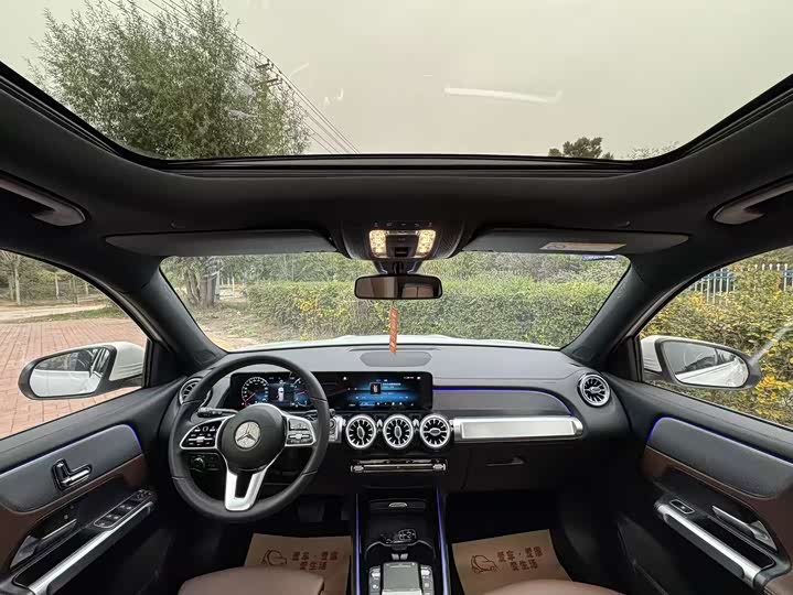 Фото 4 - Mercedes-Benz GLB-Class