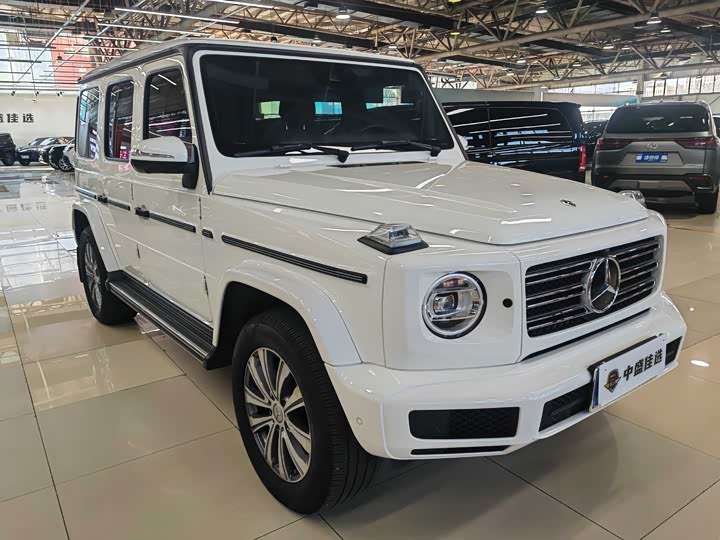 Фото 2 - Mercedes-Benz G-Class