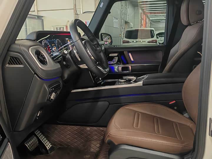 Фото 3 - Mercedes-Benz G-Class