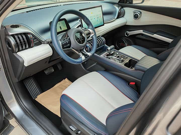 Фото 9 - BYD Yuan Plus