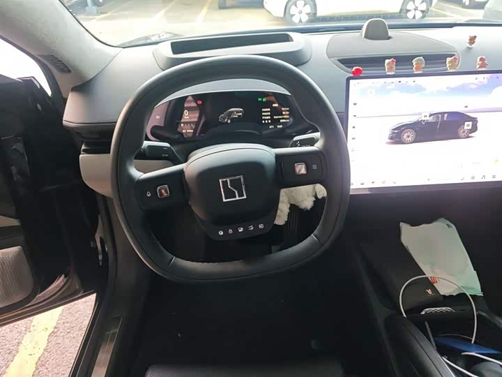 Фото 11 - Zeekr 007