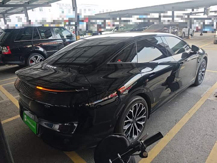 Фото 7 - Zeekr 007