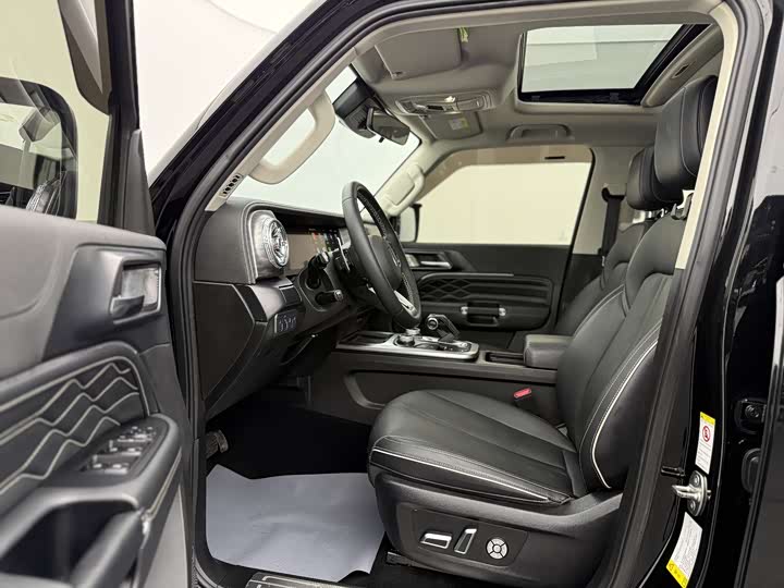 Фото 5 - Tank 300