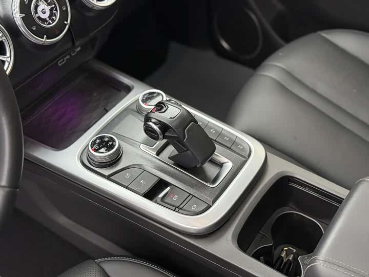 Фото 8 - Tank 300