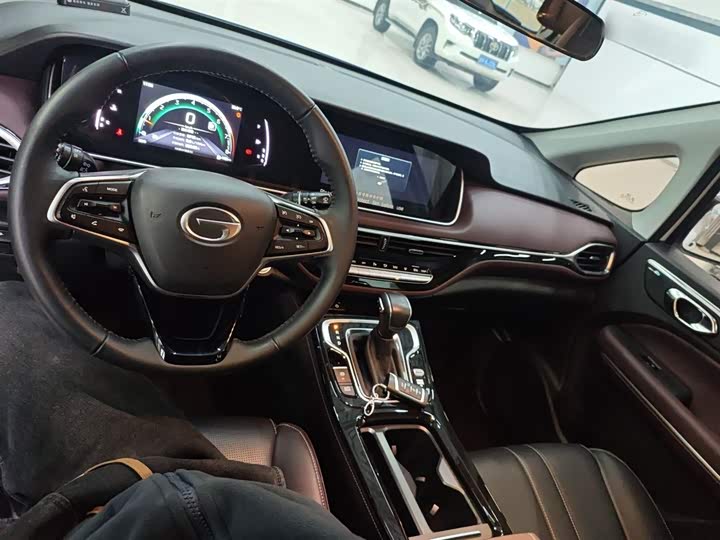 Фото 10 - GAC Trumpchi M6