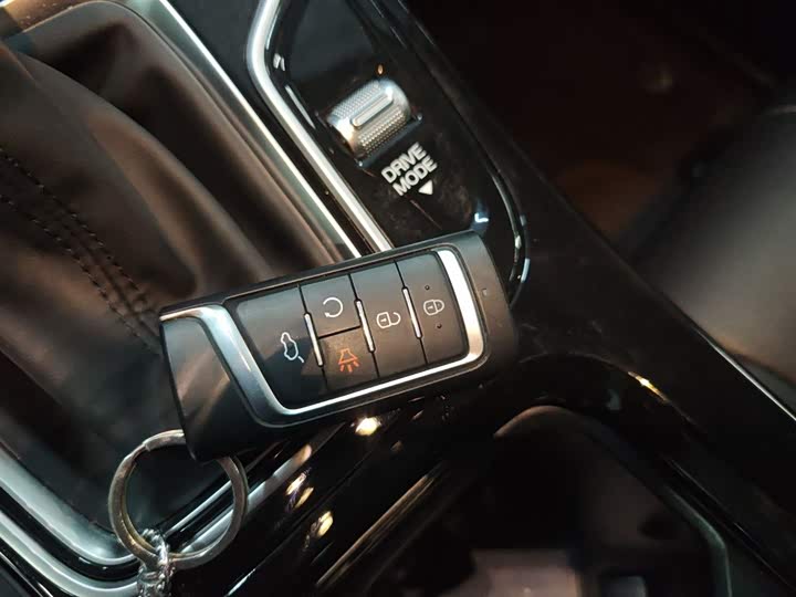 Фото 9 - GAC Trumpchi M6