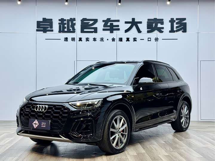 Фото 1 - Audi Q5L