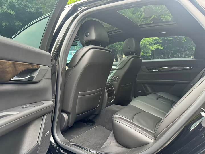 Фото 6 - Cadillac CT6