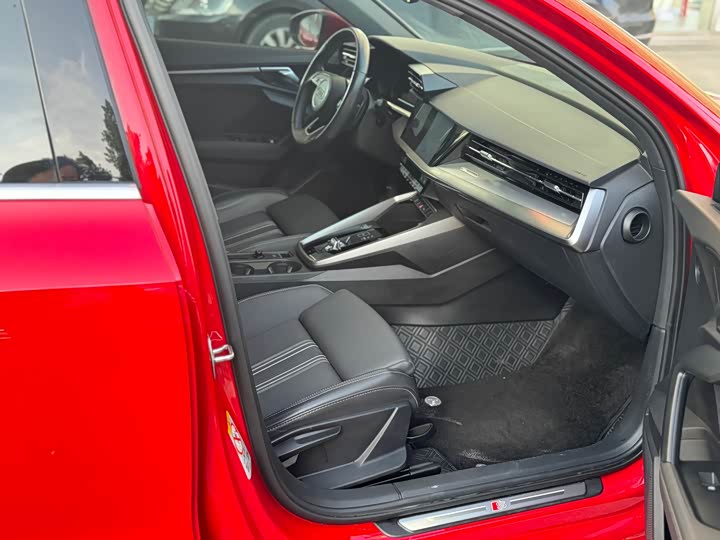 Фото 12 - Audi A3