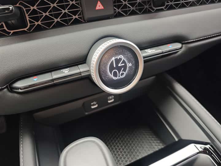 Фото 18 - Honda Accord