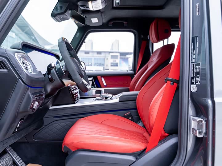 Фото 11 - Mercedes-Benz G-Class AMG