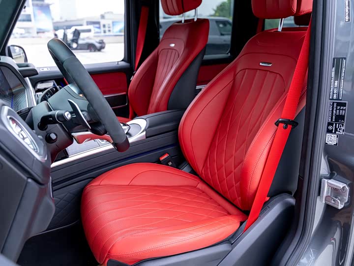 Фото 16 - Mercedes-Benz G-Class AMG