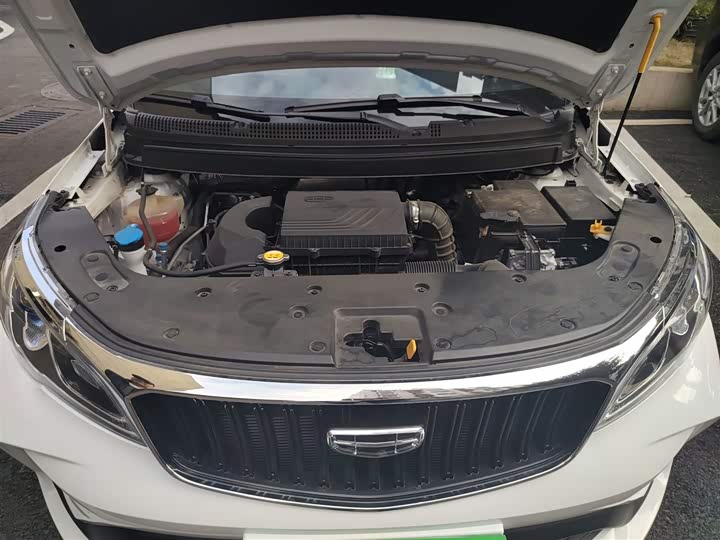 Фото 11 - Geely Vision X3