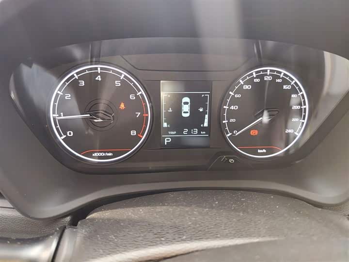 Фото 4 - Geely Vision X3