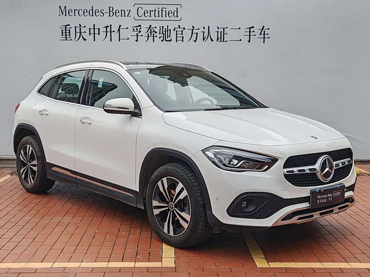 Фото 3 - Mercedes-Benz GLA-Class