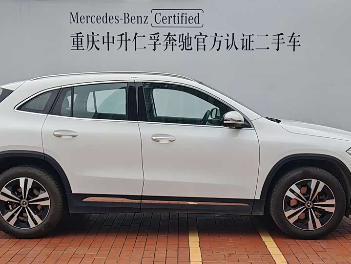 Фото 5 - Mercedes-Benz GLA-Class