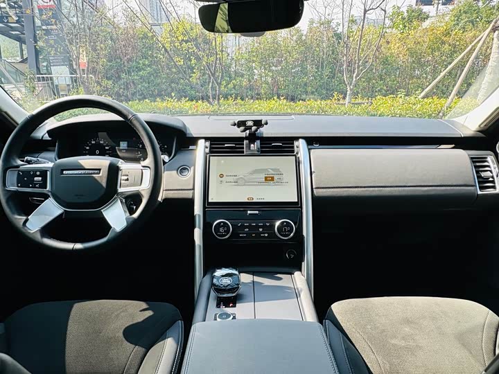 Фото 7 - Land Rover Discovery