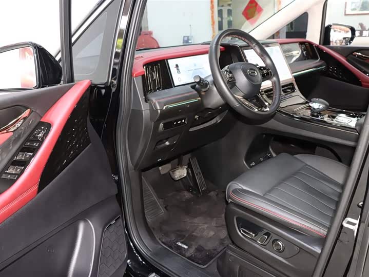 Фото 10 - GAC Trumpchi E9