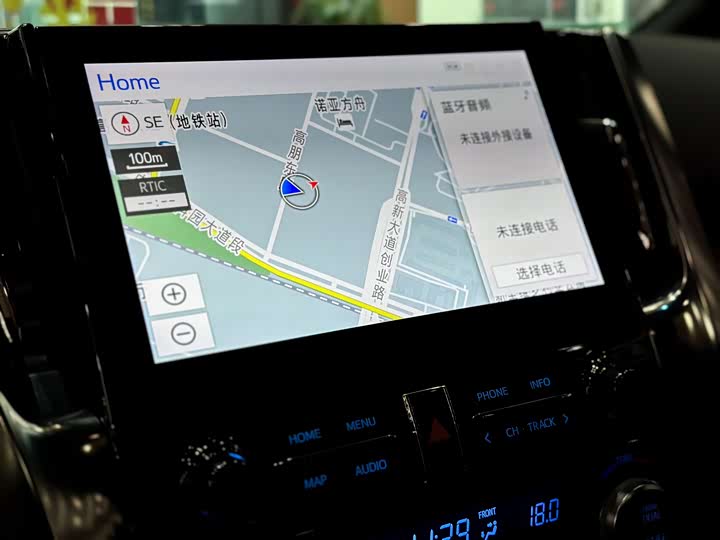 Фото 15 - Toyota Alphard