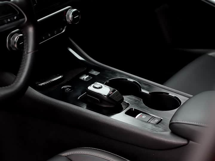 Фото 12 - Nissan Sylphy