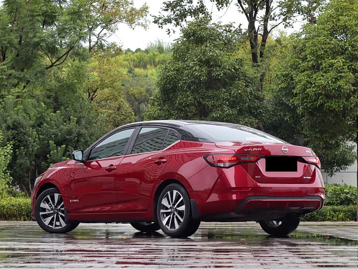 Фото 4 - Nissan Sylphy