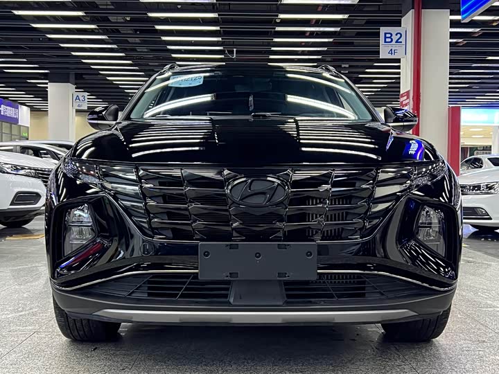 Фото 3 - Hyundai Tucson L