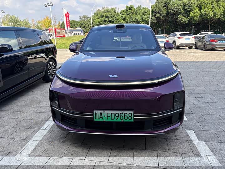 Фото 2 - LiXiang L9