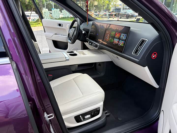 Фото 6 - LiXiang L9