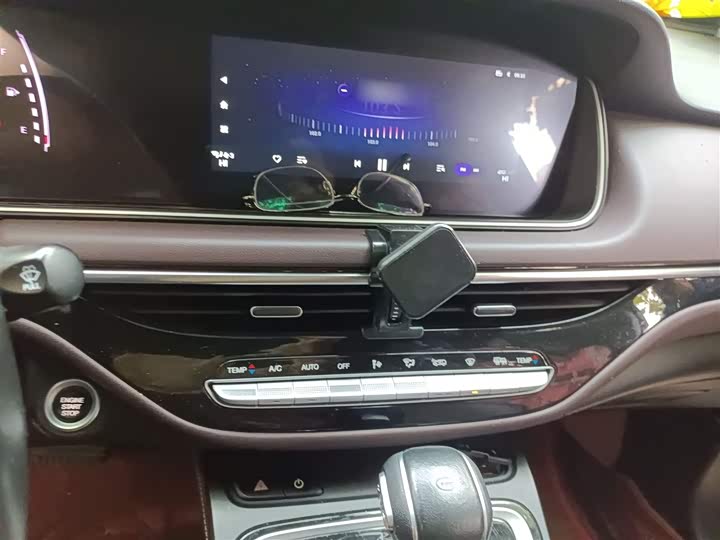 Фото 6 - GAC Trumpchi M6