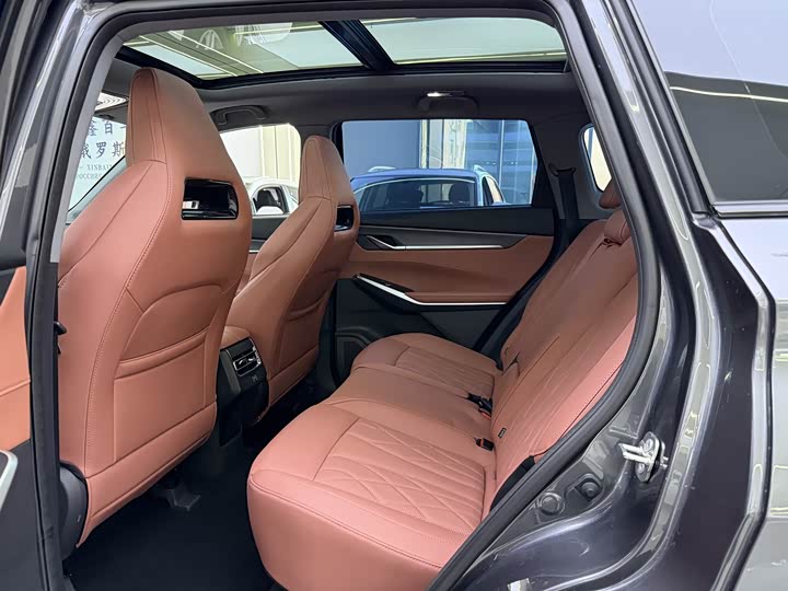 Фото 7 - Changan CS75 Plus