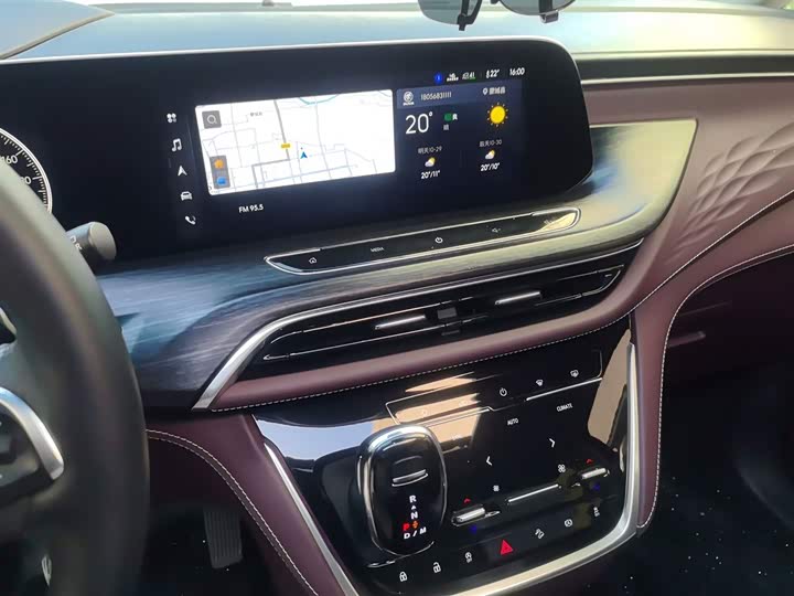 Фото 13 - Buick GL8 ES