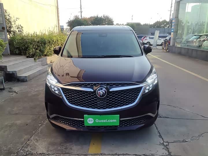Фото 3 - Buick GL8 ES