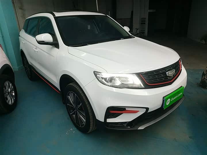 Фото 4 - Geely Atlas