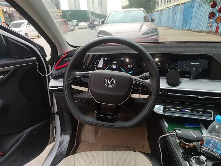 Фото 3 - Changan Eado Plus