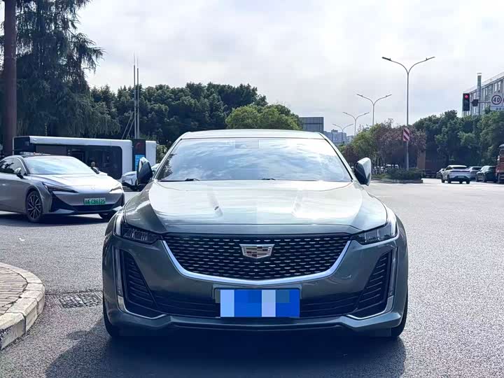 Фото 2 - Cadillac CT5