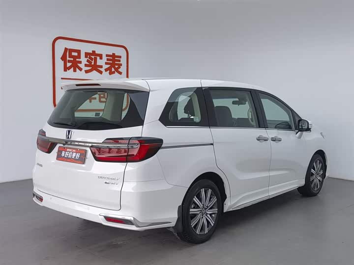 Фото 2 - Honda Odyssey