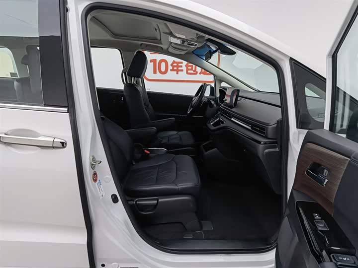 Фото 23 - Honda Odyssey