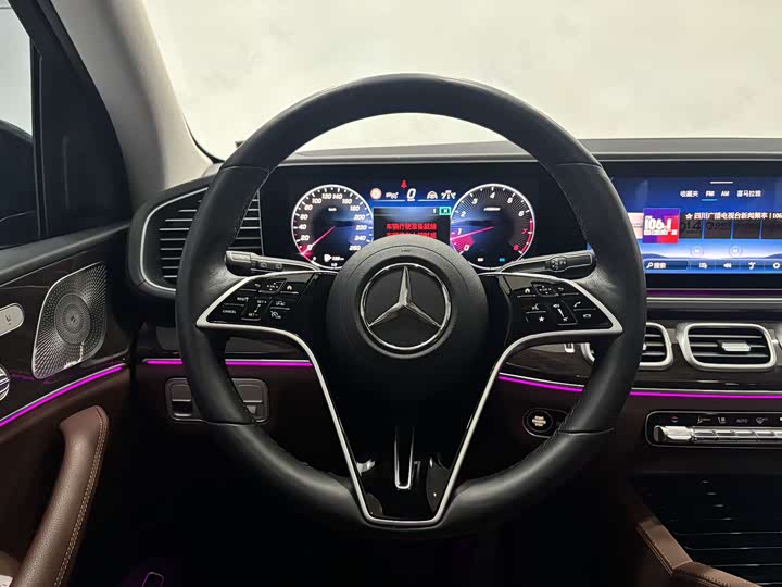 Фото 16 - Mercedes-Benz GLE-Class